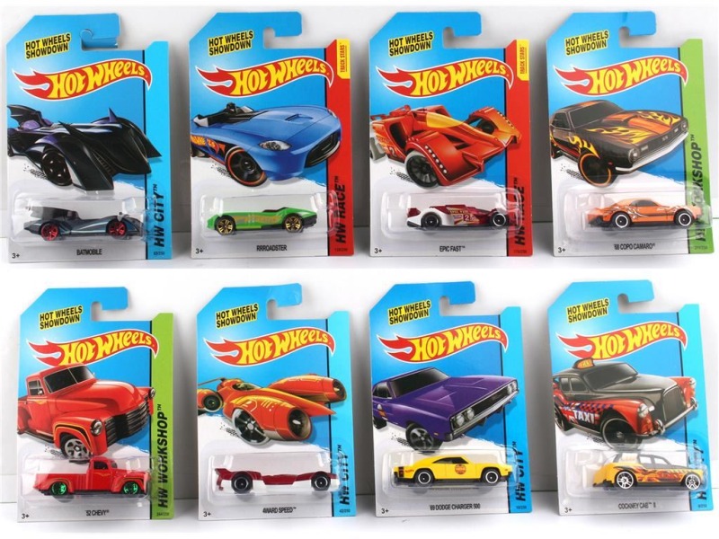 1:64 HOT WHEEL SINGLE SUCTION PLATE SLIDING ALLOY CAR 8 MIXED EQUIPMENT