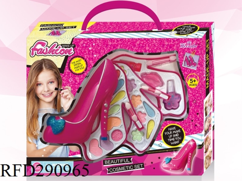 COSMETIC SET