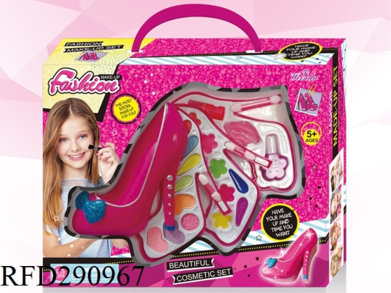 COSMETIC SET