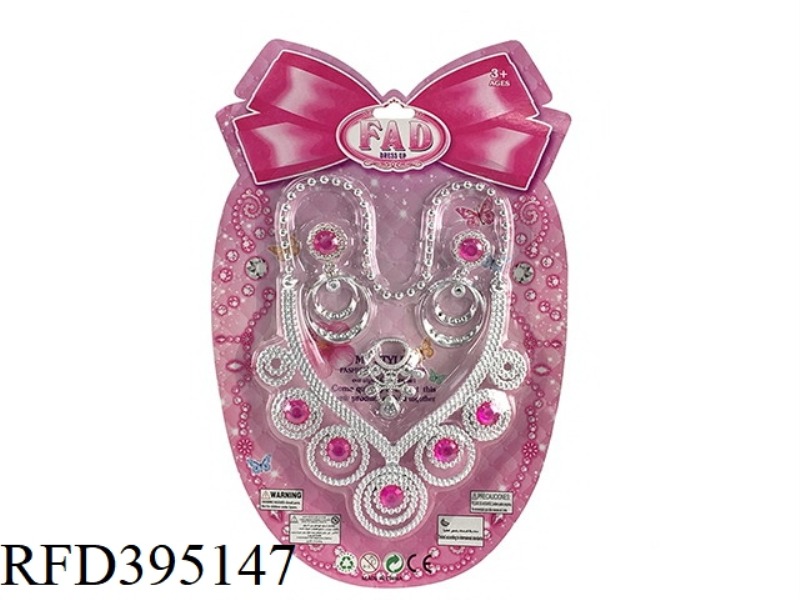 FIVE DIAMOND NECKLACE + JEWELRY