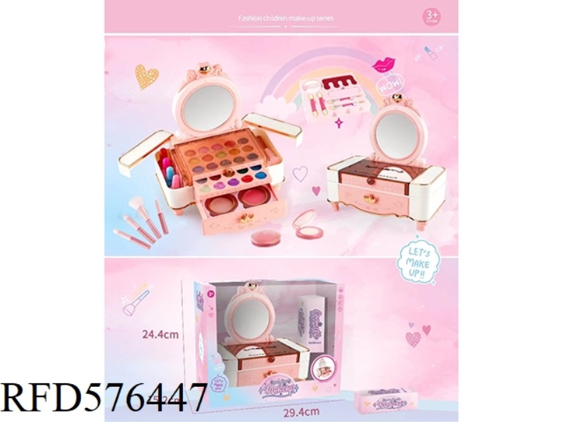 A BEAUTY DRESSER