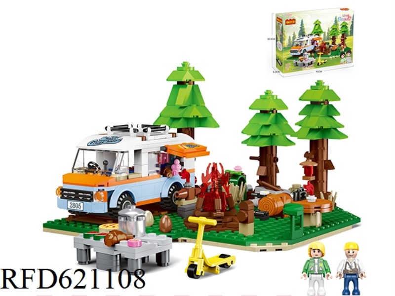 594PCS CAMPING IN THE WOODS