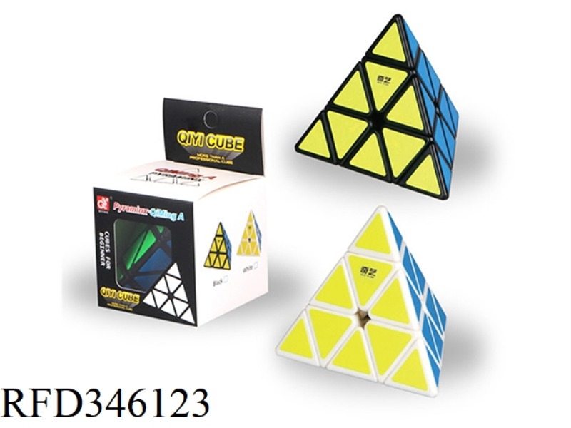PYRAMID A RUBIK'S CUBE