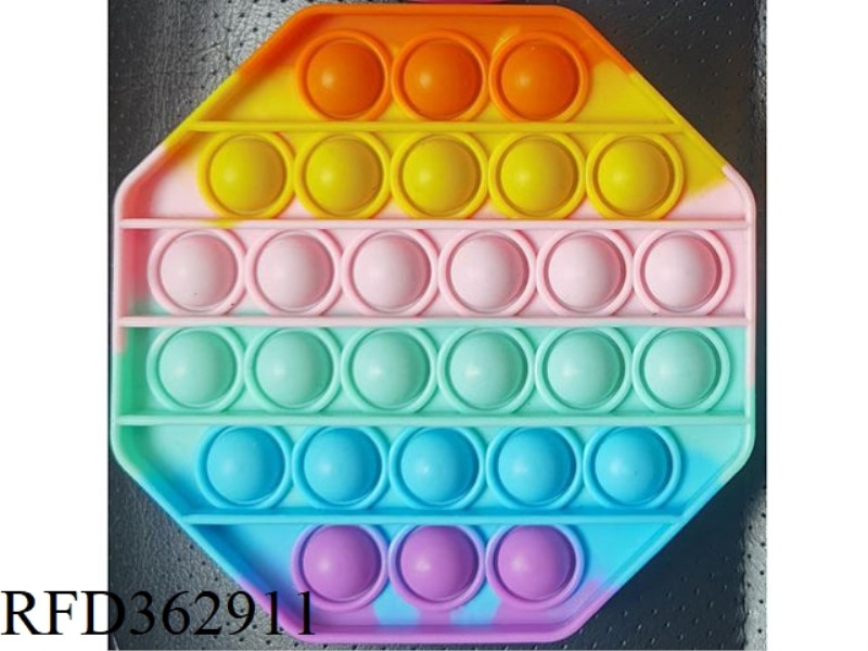THINKING CHESS OCTAGON GRADIENT COLOR
