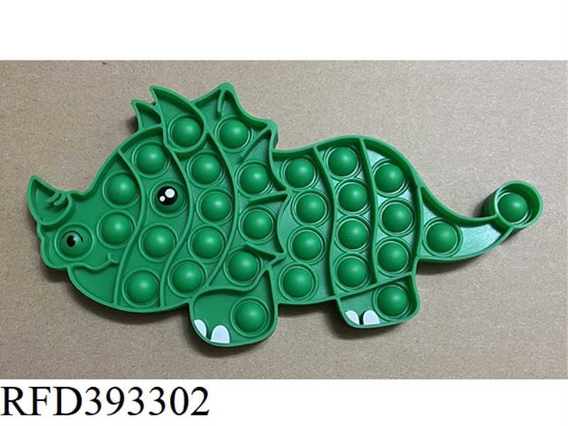 RODENT PIONEER (TRICERATOPS WITH SEAL) 82G