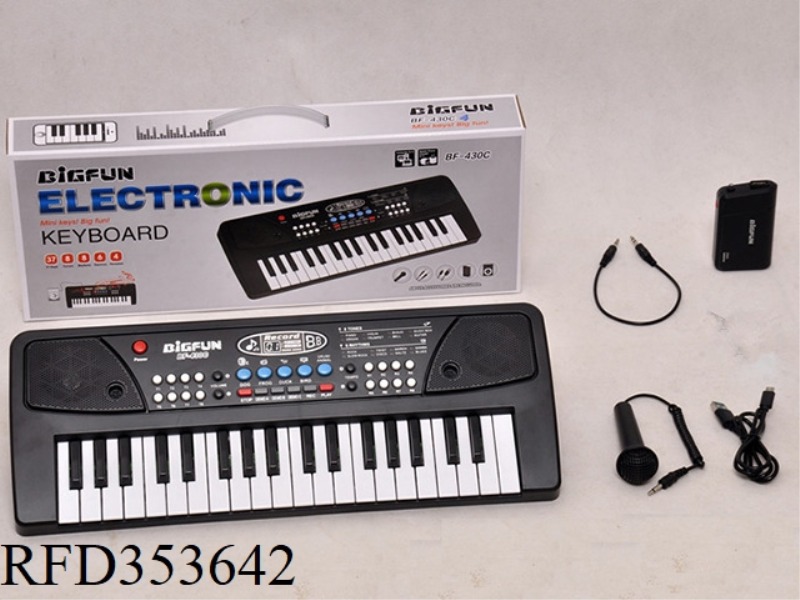 37 KEY ELECTRONIC ORGAN WITH MICROPHONE/AUDIO CABLE /USB CABLE/BATTERY CASE