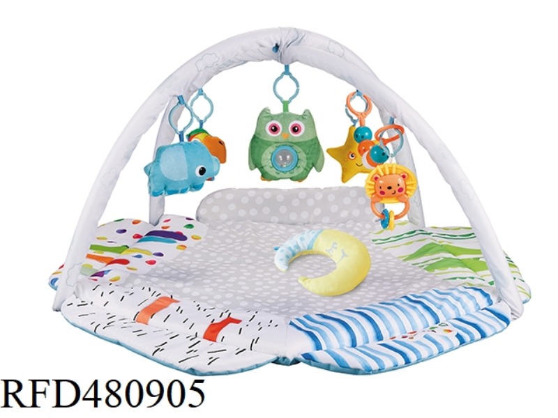POLYGON PLAY MAT + PLUSH MOON PILLOW