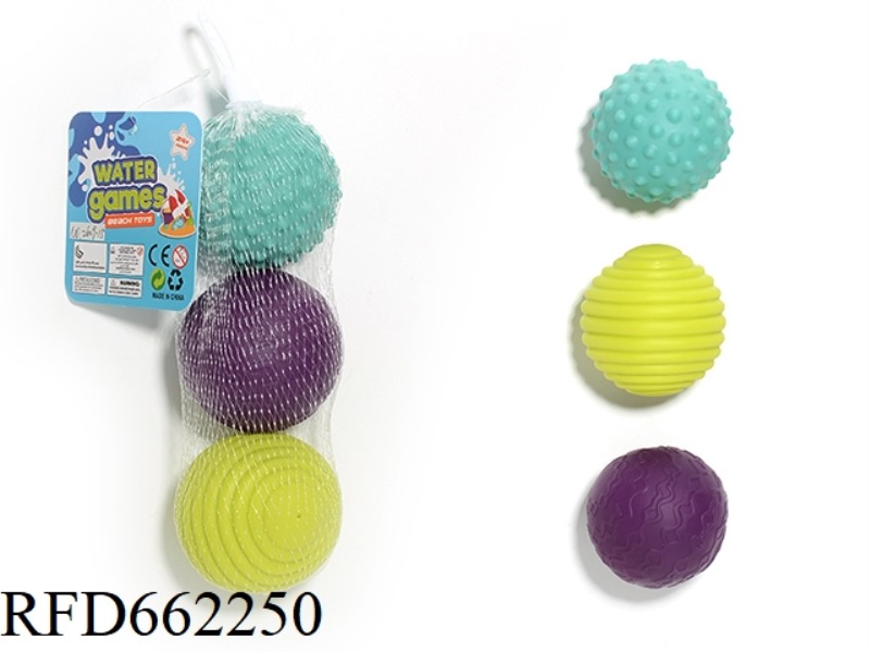 3 PLASTIC BALLS