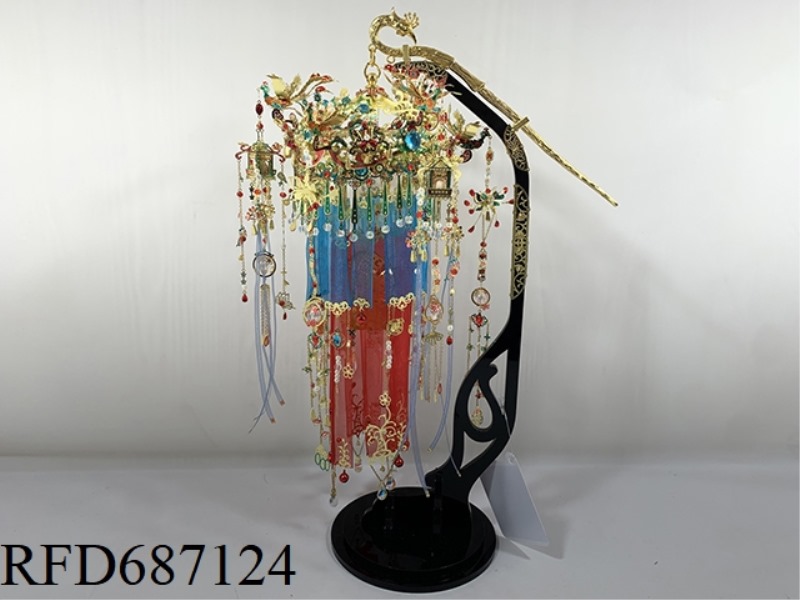 CRIMSON YARN LAMP