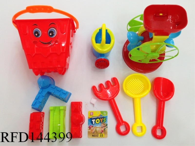 BEACH TOYS