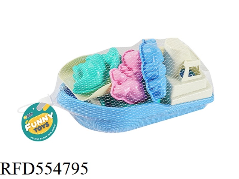6 PIECES OF BEACH EQUIPMENT