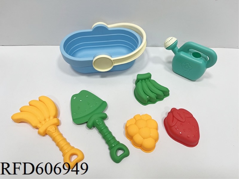 7-PIECE BEACH EQUIPMENT