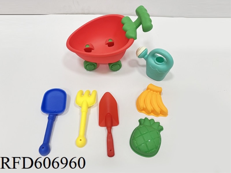 7-PIECE BEACH EQUIPMENT