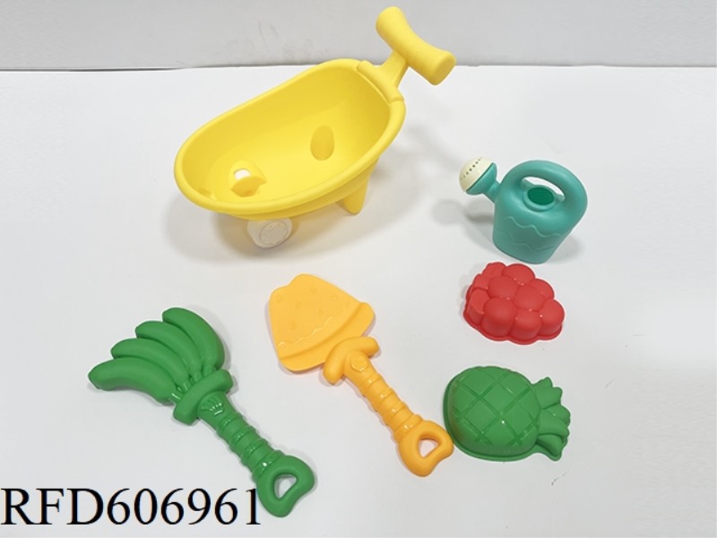 6-PIECE BEACH EQUIPMENT