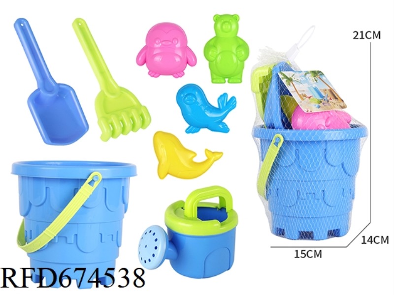 8 PIECES OF CASTLE BEACH BUCKET SHOWER HEAD FOR POLAR ANIMALS
