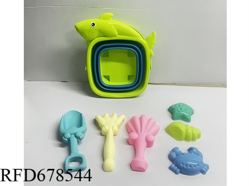 7-PIECE BEACH EQUIPMENT