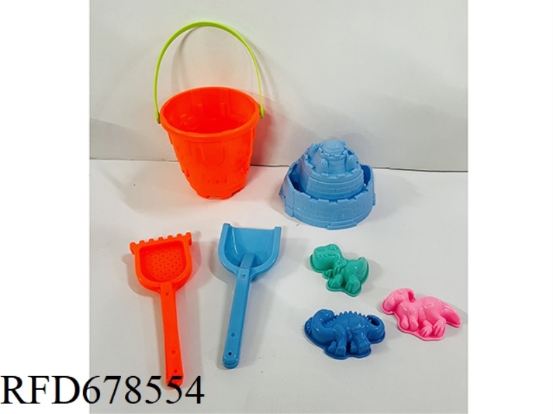 7-PIECE BEACH EQUIPMENT
