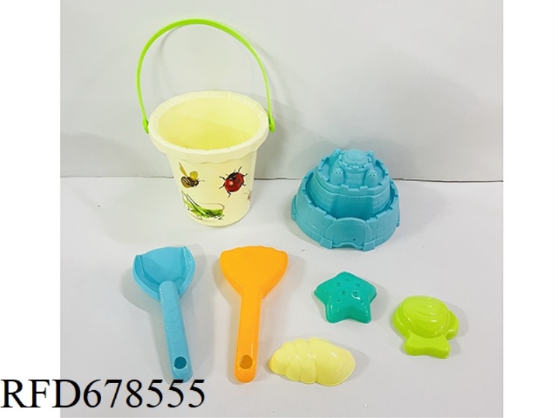 7-PIECE BEACH EQUIPMENT