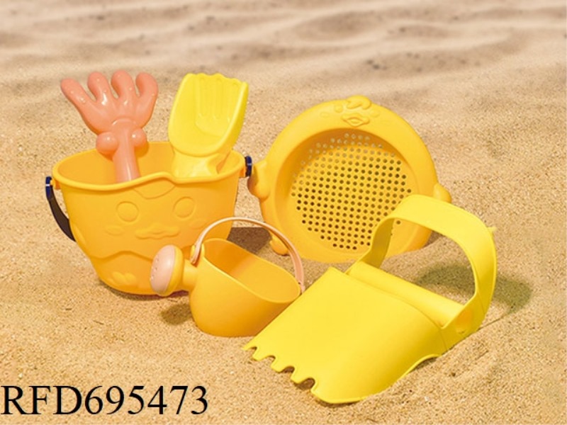 BEACH TOYS