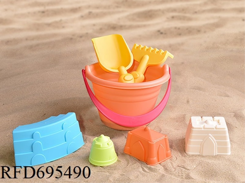 BEACH TOYS