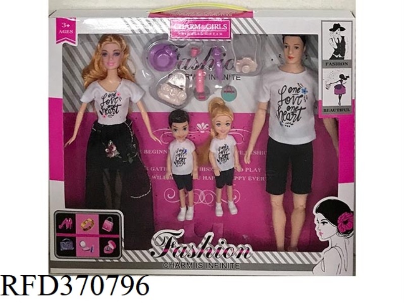 11.5-INCH LIVE HAND FAMILY OF FOUR BARBIE HOODED CAMERA IN BLISTER