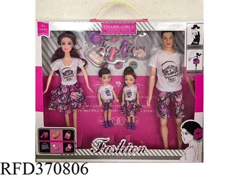 11.5-INCH LIVE HAND FAMILY OF FOUR BARBIE HOODED CAMERA IN BLISTER