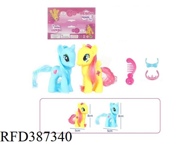 2 PACKS OF VINYL BAG WITH COMB, HAT, STICKER AND OTHER ACCESSORIES