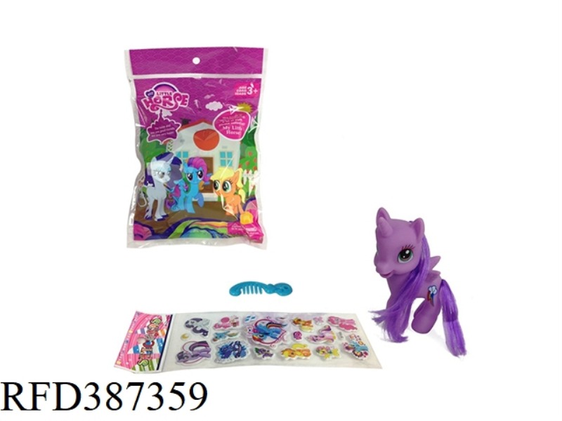 PONY WITH COMB