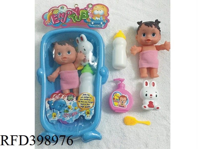 WHALE BATHTUB + FEMALE DOLL SET (WEARING BATH TOWELS)