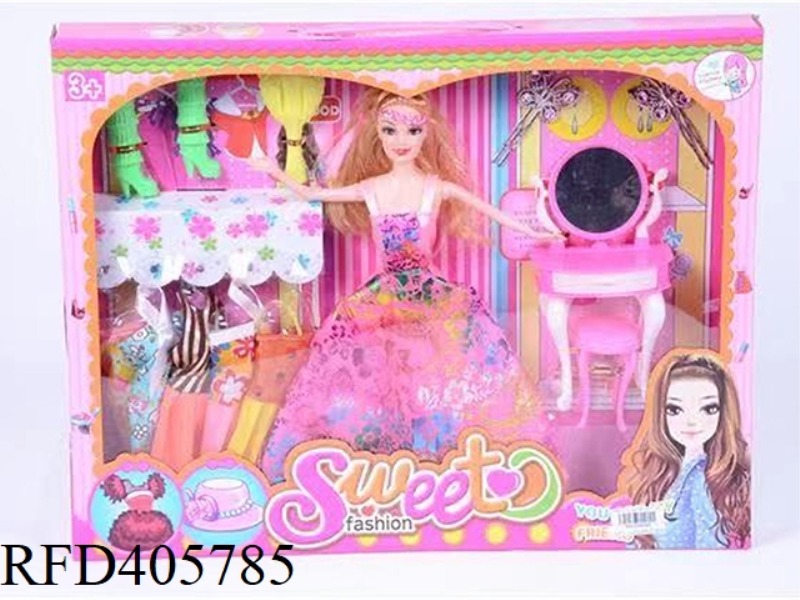 11.5-INCH MULTI-JOINT SOLID EVENING BARBIE DOLL COLOR BOX WITH LARGE DRESSING TABLE/A PAIR OF BUTTER