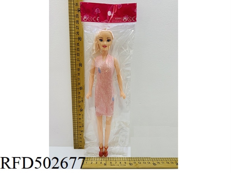 BARBIE DRESSES ALONE