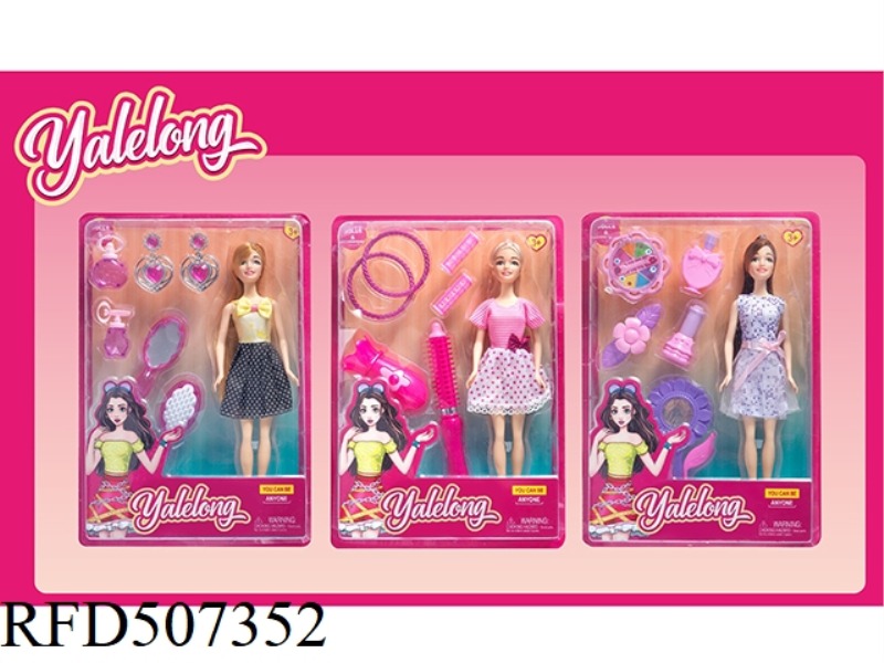 THIS WAS AN 11-INCH FASHION AND WAS MADE INTO A FULL BODY AND A 3-SIZE COMPOSITE DRESS
