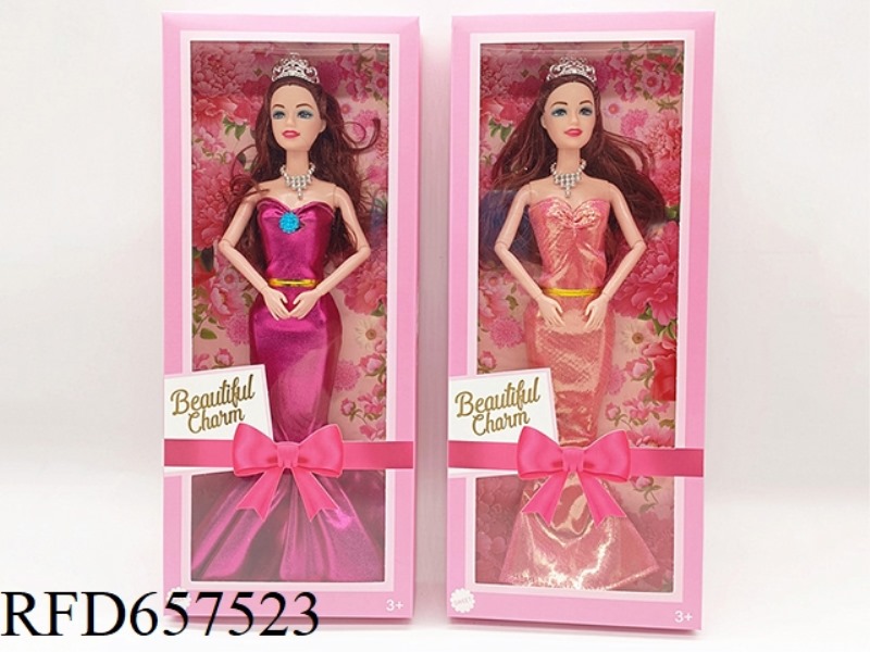 11-INCH KNUCKLE BARBIE DOLL