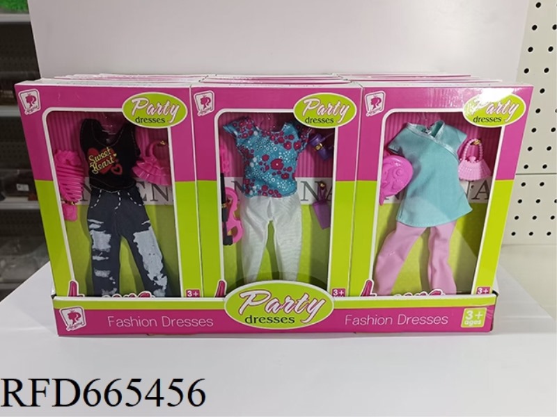 THREE BARBIE CLOTHES (30 PIECES)