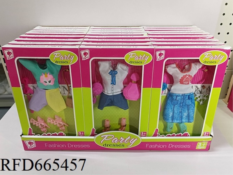 THREE BARBIE CLOTHES (30 PIECES)