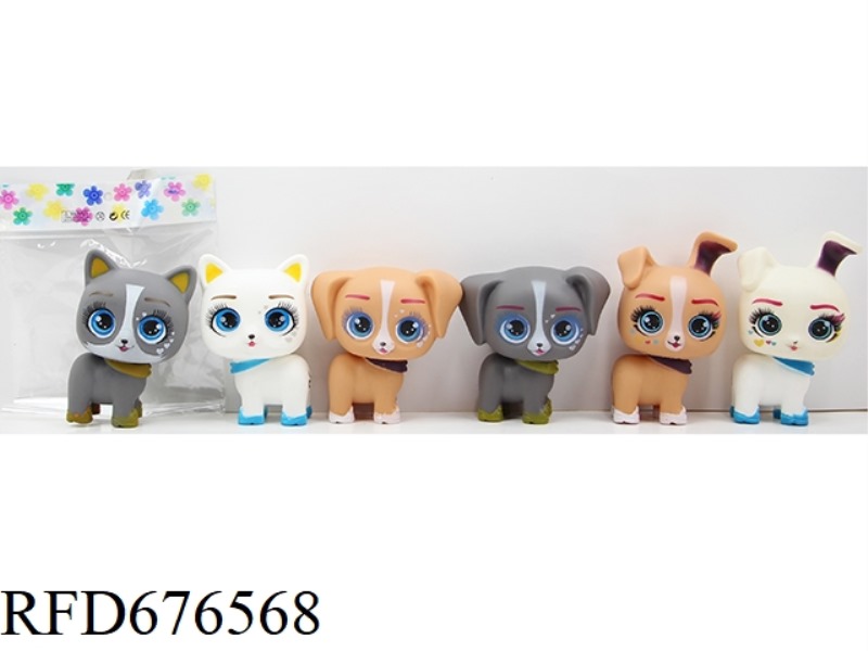 A VARIETY OF 10-CENTIMETER VINYL CARTOON ANIMAL TOYS ARE MIXED TOGETHER