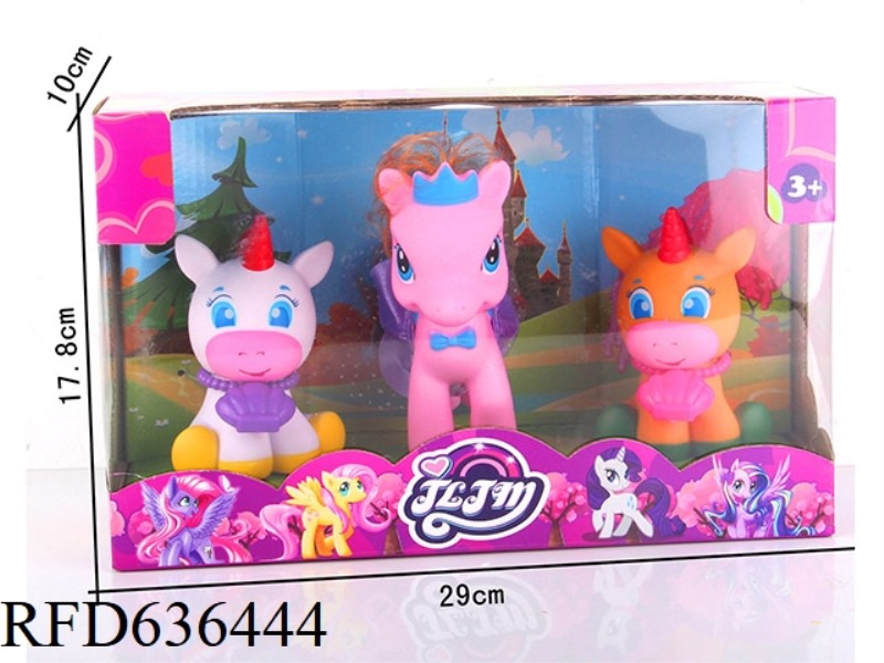 1 CROWN HORSE + 2 UNICORN HORSES + NECKLACES + CLOTHING