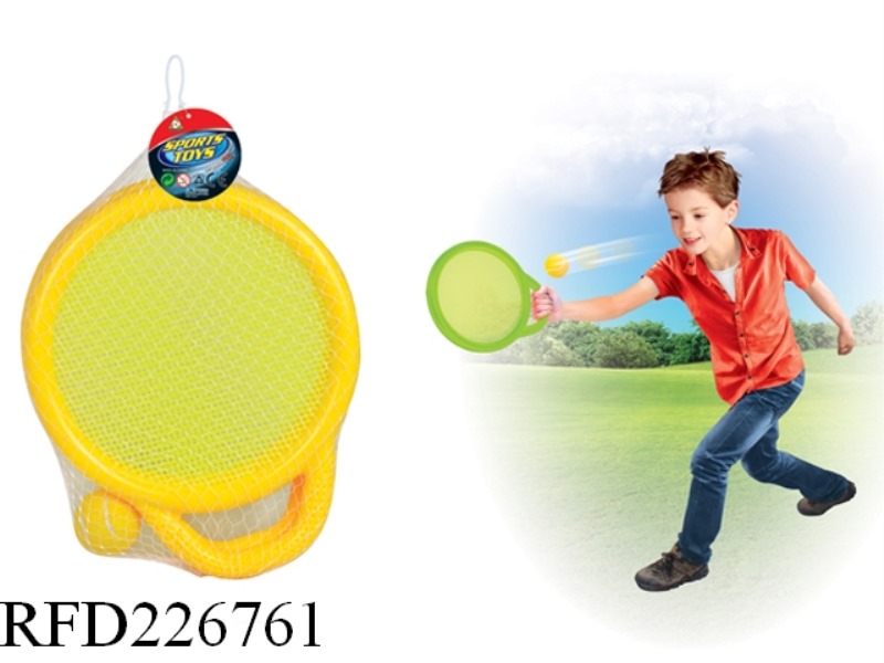 TENNIS RACKET