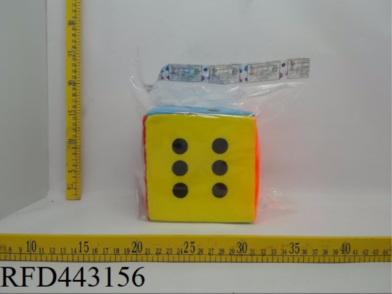15 CM SQUARE DICE