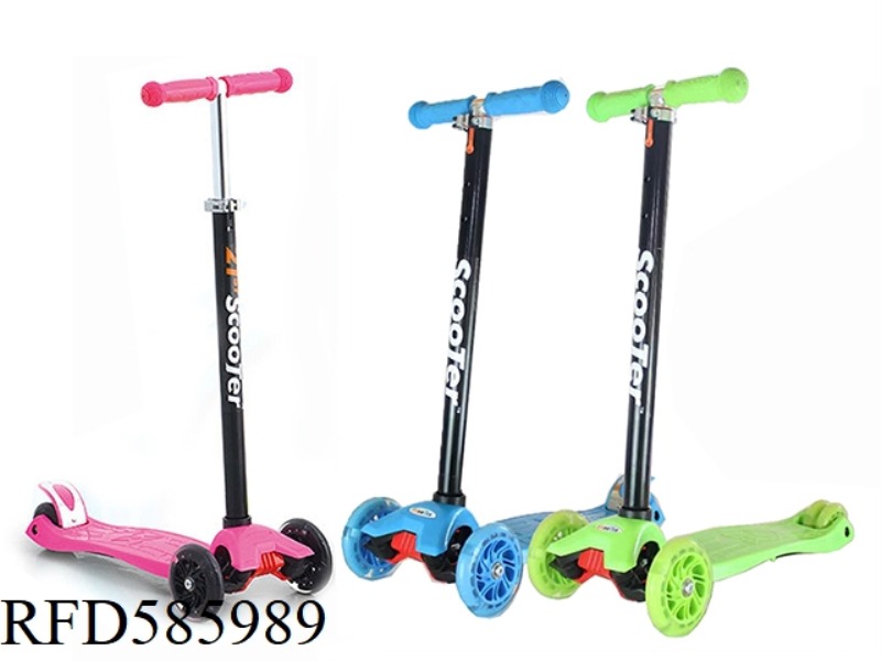 THREE-WHEELED SCOOTERS WITH FLINT LIGHTS