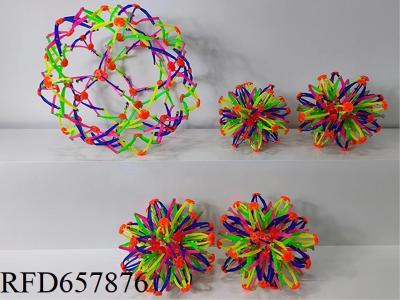 FLOWERING BALL WITH LAMP