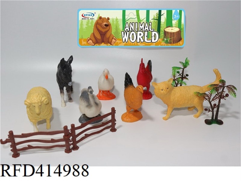7-PIECE FARM ANIMAL SET WITH FENCE AND TREE
