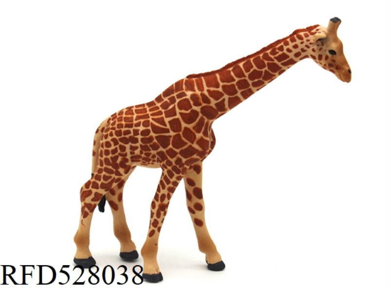 FEMALE GIRAFFE