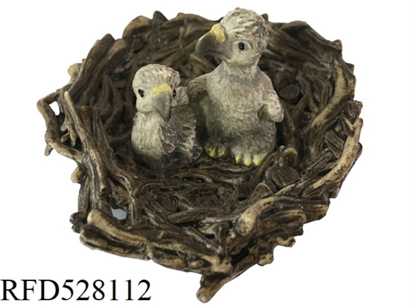 EAGLE CUBS NEST TOGETHER