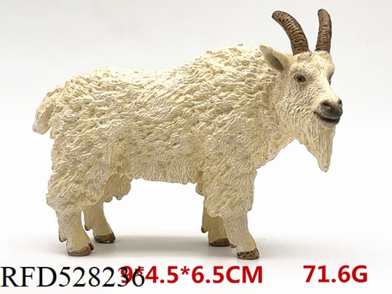 SNOW SHEEP