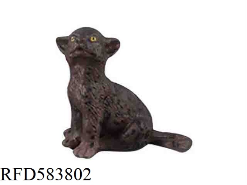 SITTING PANTHER