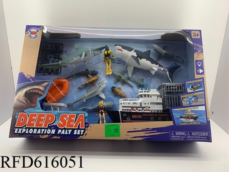 8904 PONTOON
