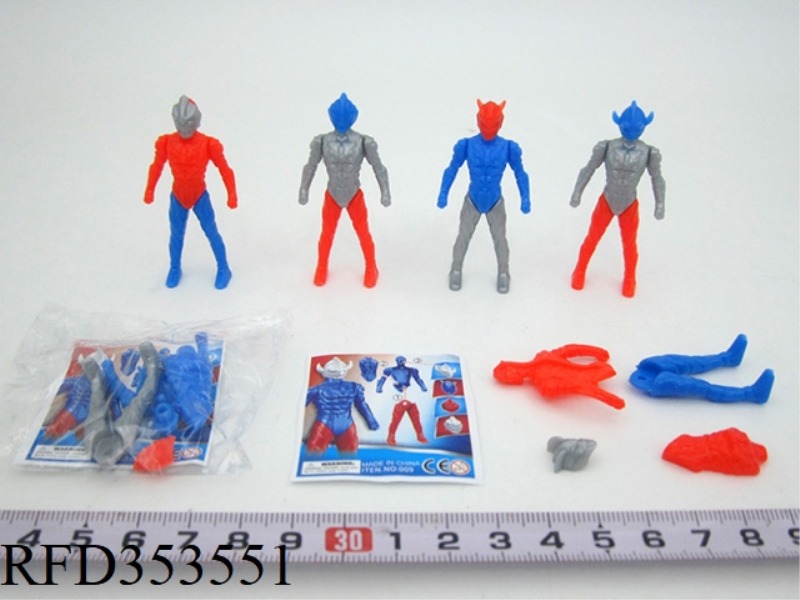 ASSEMBLED ULTRAMAN (4 ASSORTED)