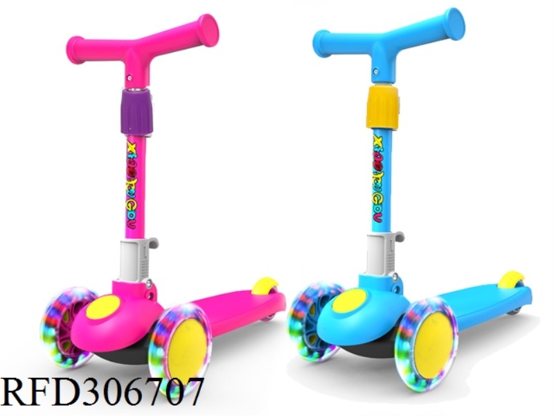 THREE WHEEL SCOOTER WITH LIGHT