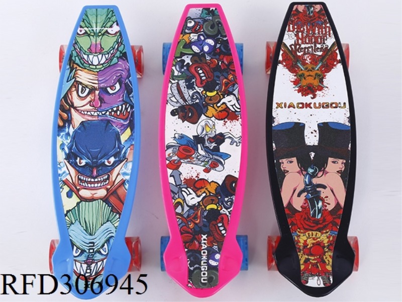 FOUR WHEEL SKATEBOARD WITH LIGHTS
